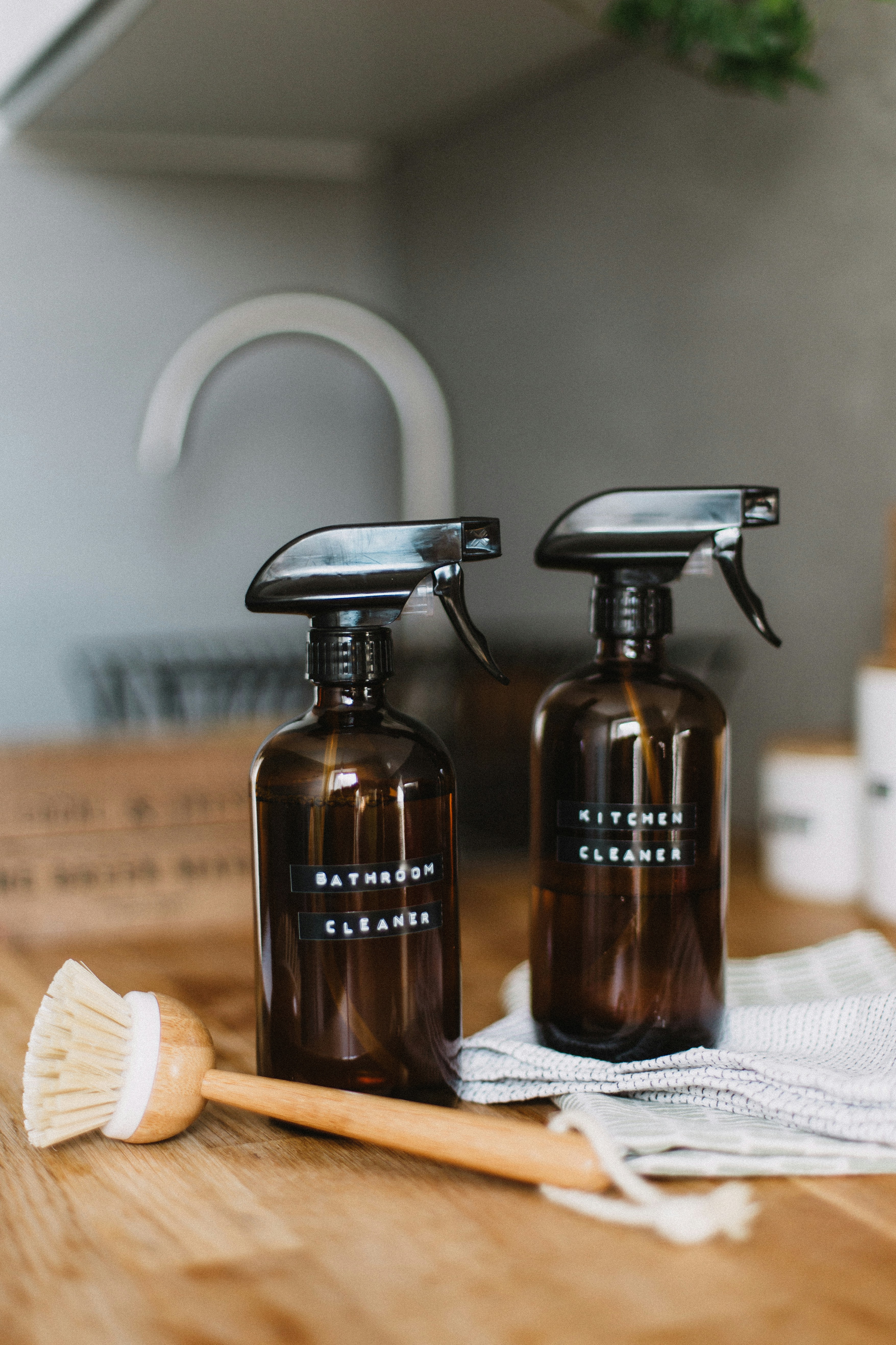 Airbnb short-stay turnover cleaning